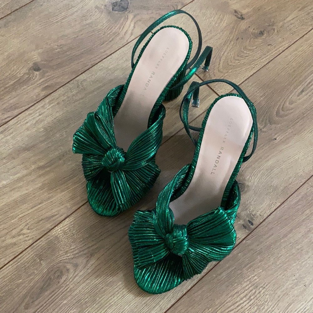 LOEFFLER RANDALL CAMELLIA HEELS — SIZE 8